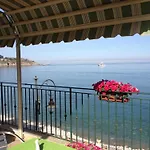 Miramare Giardini-Naxos