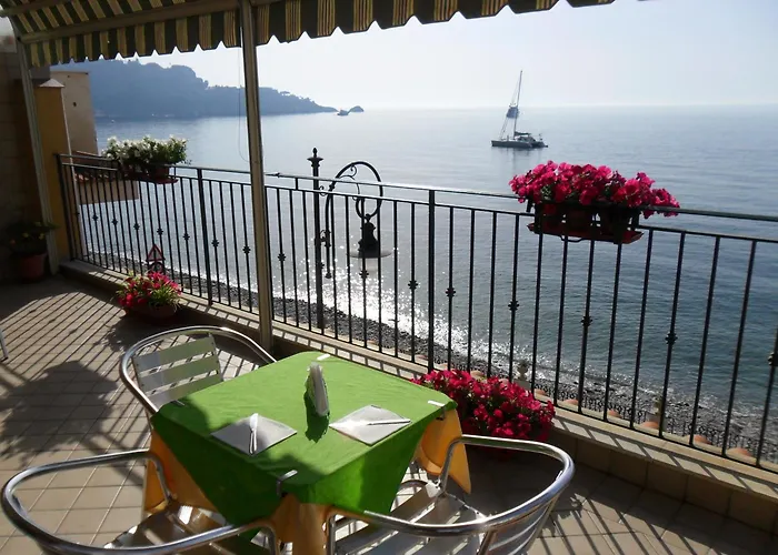 Couette-café Miramare